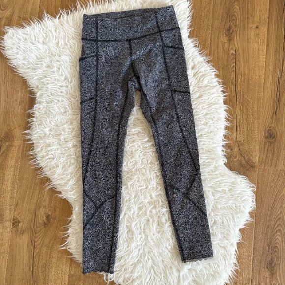 Lululemon Tight Stuff Tight II - Chakra Print Alpine White Black | Size 4 - Picture 3 of 8